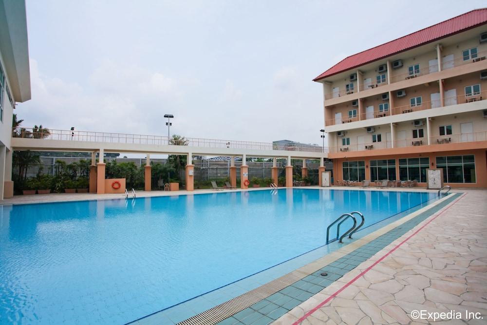 Cove D'Arena Aparthotel Singapura Luaran gambar